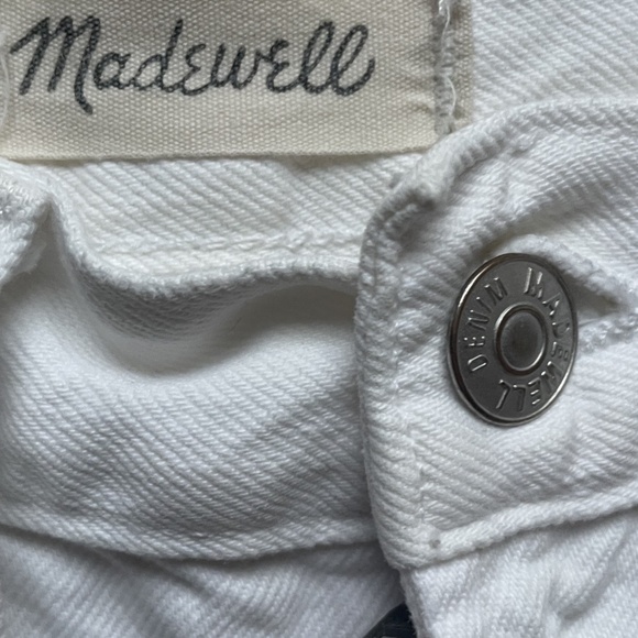 Madewell White Jeans with fringed ends - Picture 2 of 3